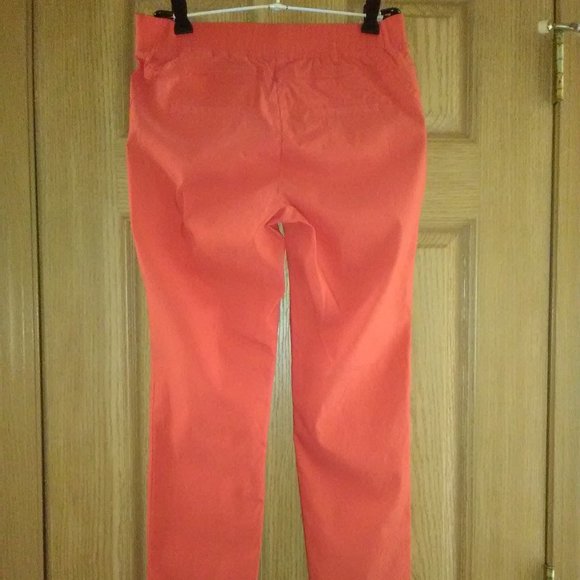 Crocodile Stretch Pull-On Ankle Pants EUC! - Picture 5 of 7